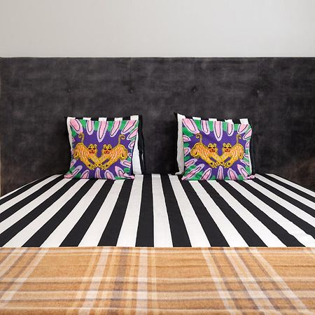 Bright & Sunny Stylish Apt With 2Bdr And 2Bth Sofia Esterno foto
